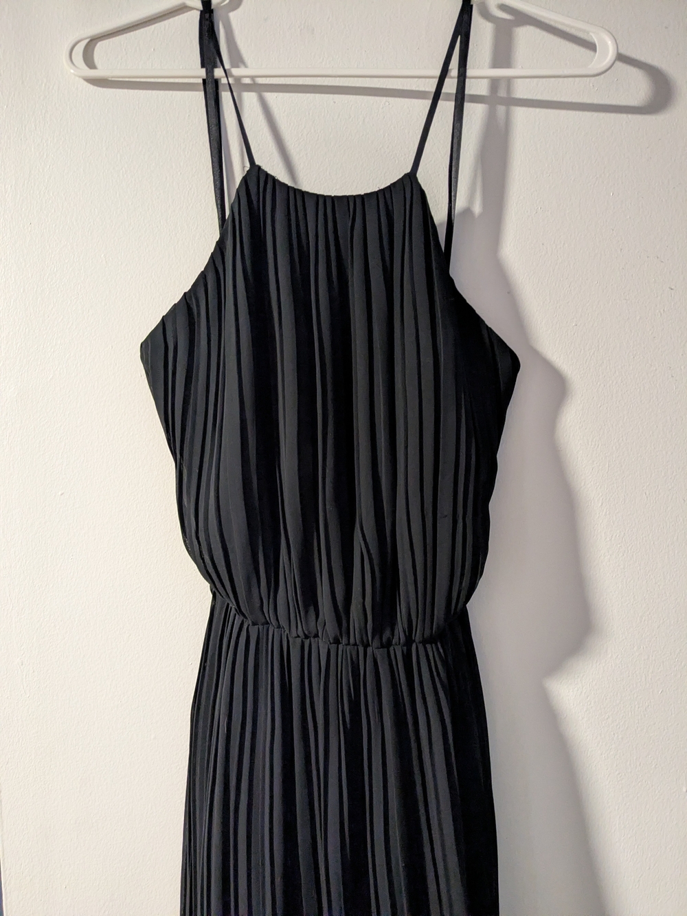 BCBGeneration Black Pleated Chiffon Maxi Halter Dress